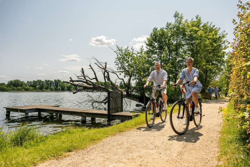 Mit dem Fahrrad um den Schaalsee