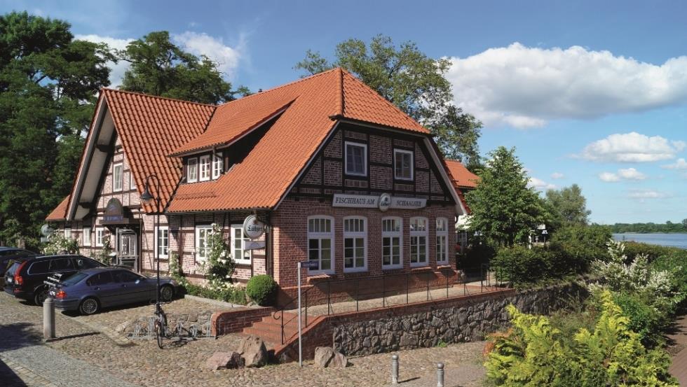 (c) Fischerhaus am Schaalsee