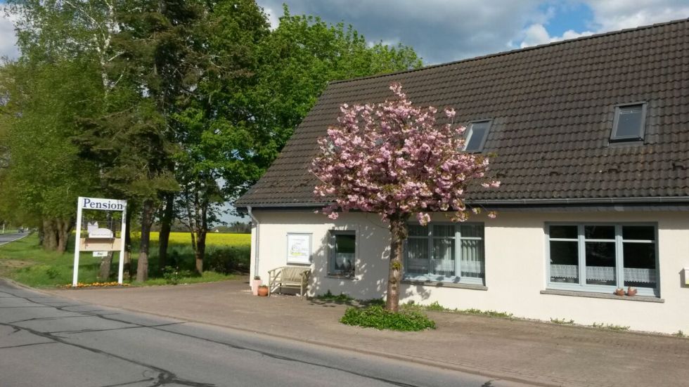 (c) Pension Bett am Kornfeld