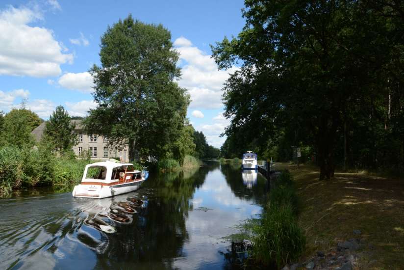 Hechtsforthschleuse at Muritz-Elde-Waterway