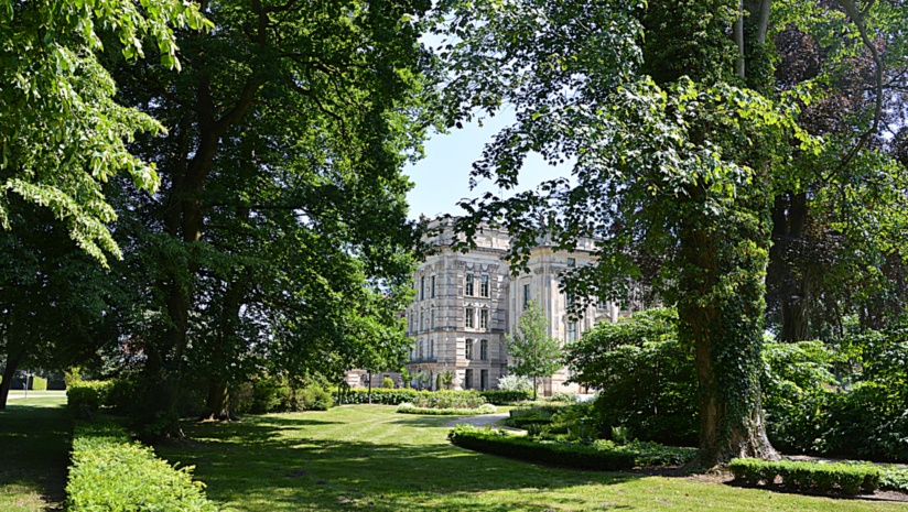 Zur BUGA 2009 wurde dieser Parkabschnitt wiederhergestellt.